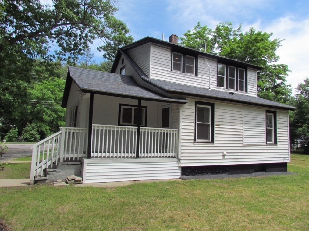 724 Silver Lk St, Royalston MA 01331-1617 exterior