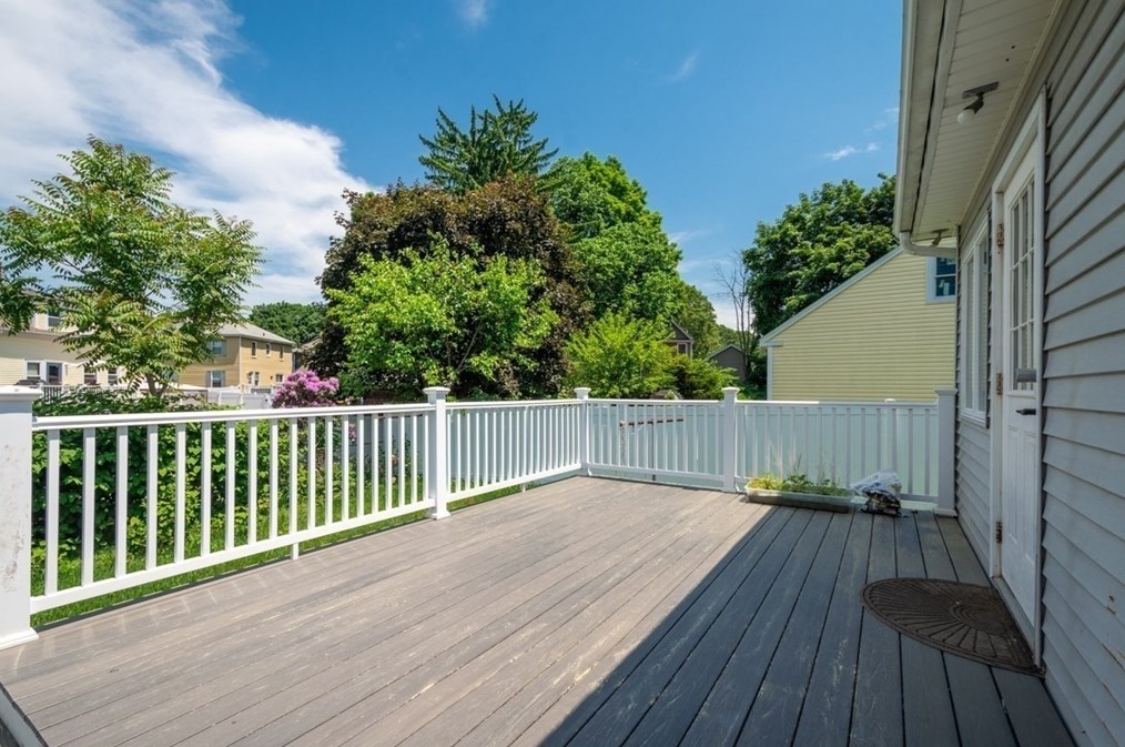 138 Great Rd, Maynard MA  01754-2004 exterior