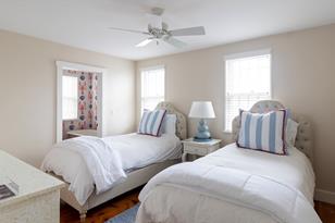 10 Lyon St, Nantucket, MA 02554 - Photo 38