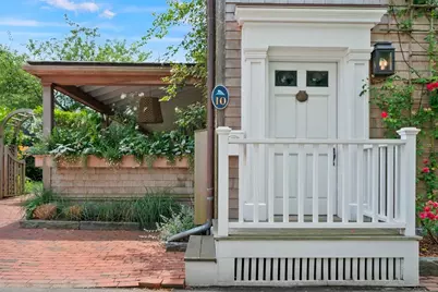 10 Lyon St #_, Nantucket, MA 02554 - Photo 2