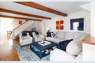 10 Lyon St #_, Nantucket, MA 02554 - Photo 18