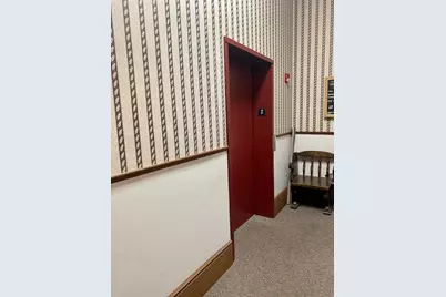 102 Elm St #3, Westfield, MA 01085 - Photo 10