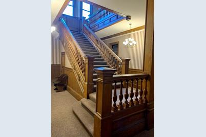 102 Elm St #3, Westfield, MA 01085 - Photo 4