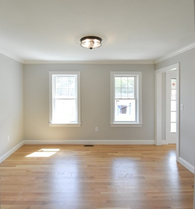 94 Herring Pond Rd, Plymouth MA 02360-1954 exterior