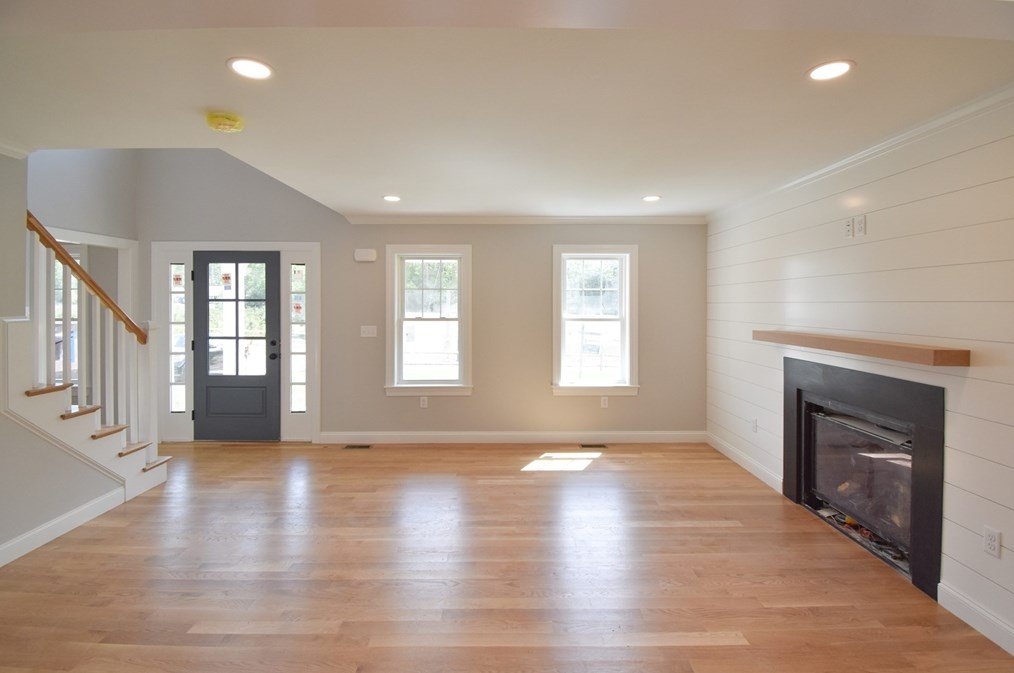 94 Herring Pond Rd, Plymouth MA 02360-1954 exterior