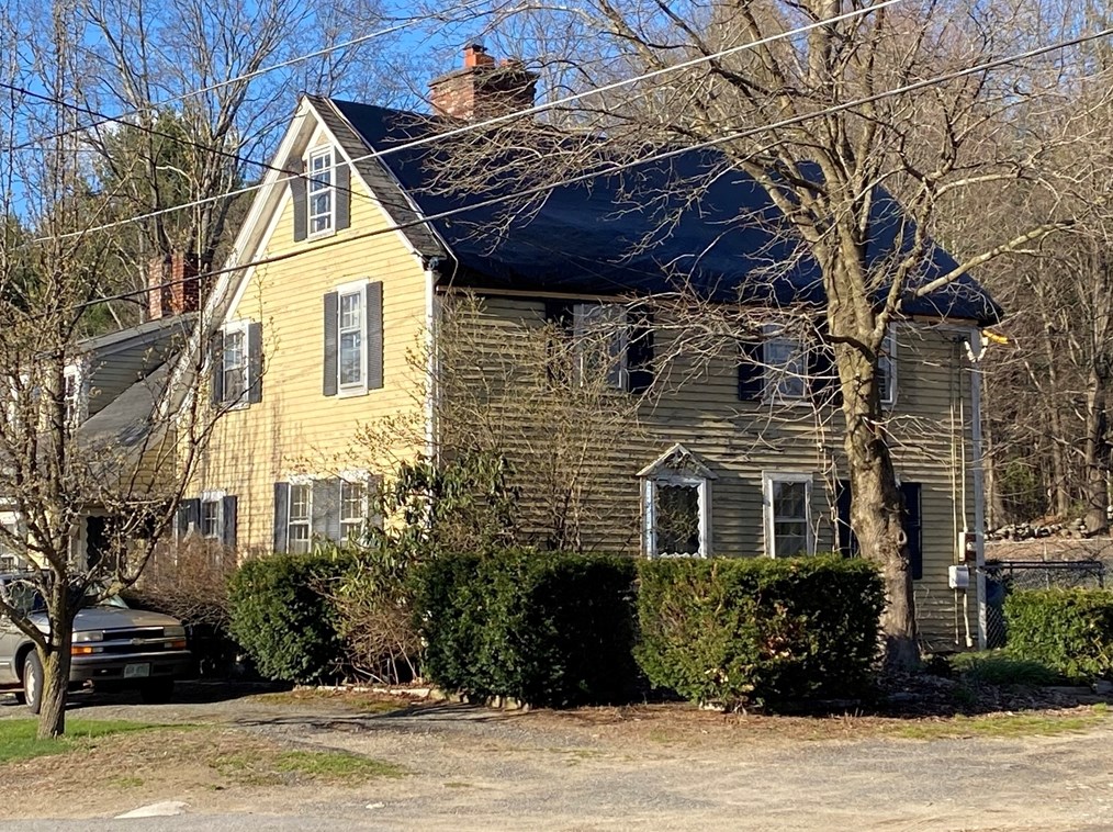 473 High St, Dunstable, MA 01827 exterior