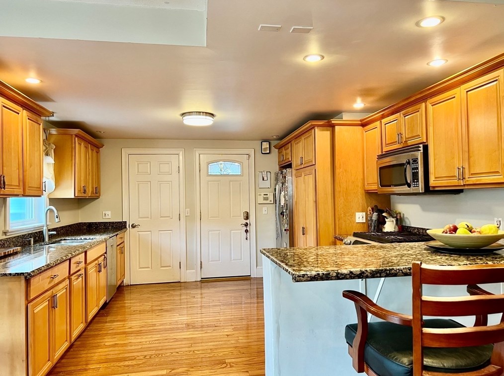 55 Beach St #2, Malden, MA 02148