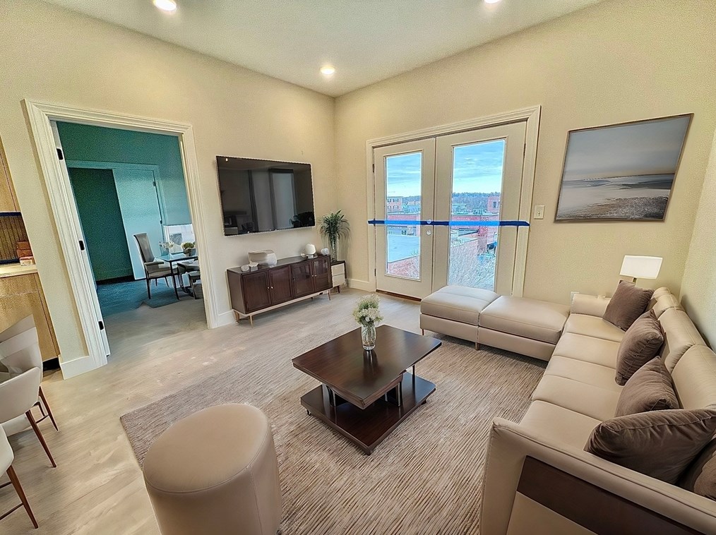 18 Woburn St #-, Reading, MA 01867