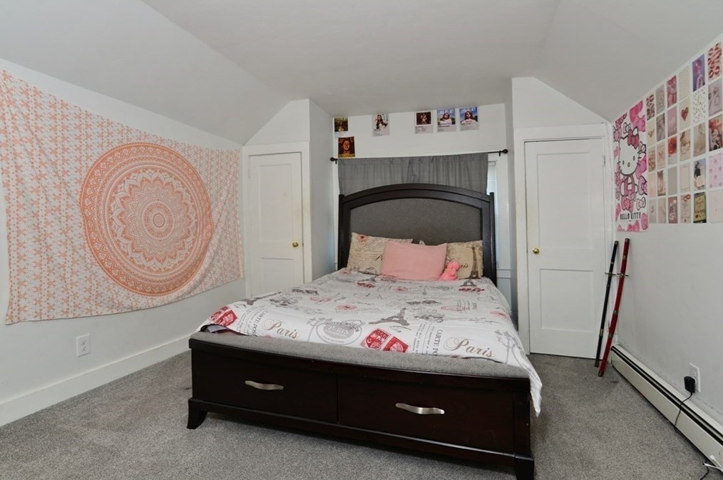 185 Main St, Raynham MA  02767-1446 exterior