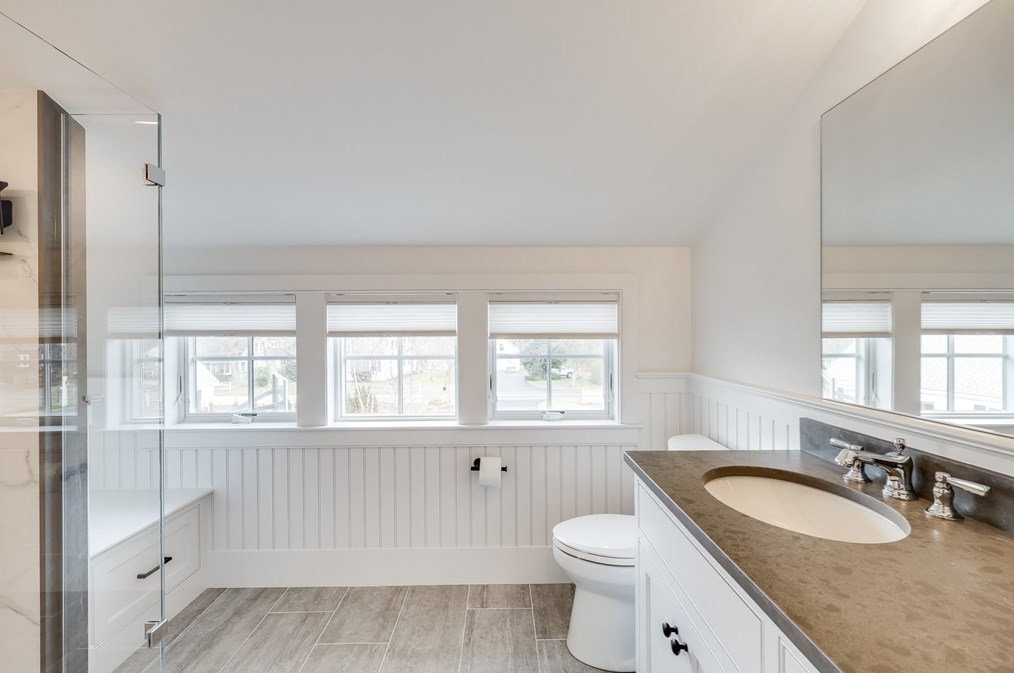 93 Rock Harbor Rd, Orleans MA  02653-2323 exterior