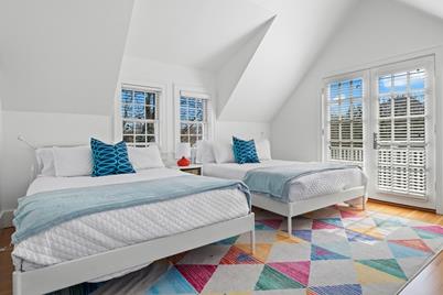 25 Washington Street, Nantucket, MA 02554 - Photo 8