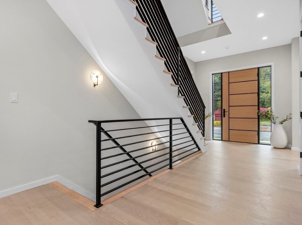 395 Winchester St, Newton, MA 02461