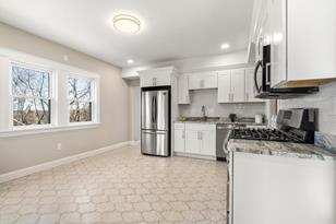 68 Charlesview St - Photo 14