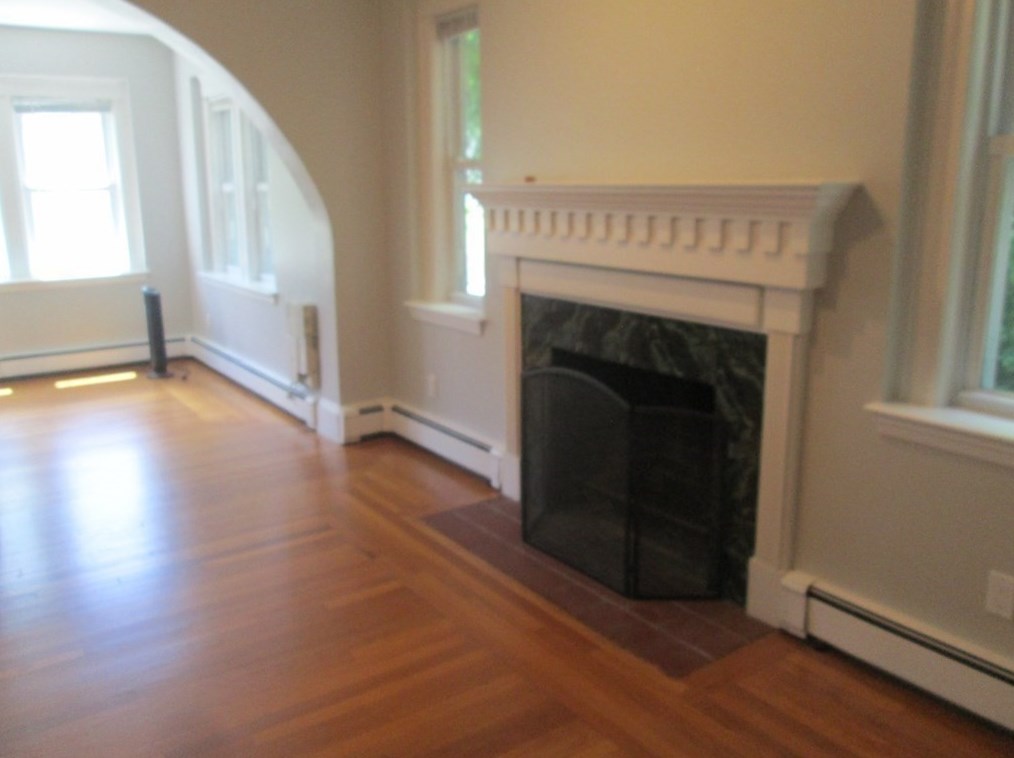 8 Dunham St #a, Lexington, MA 02420