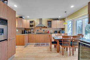 829 Chestnut St - Photo 4