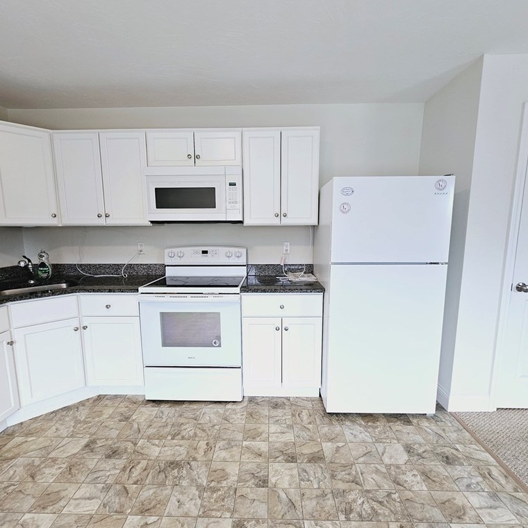 130 Spring St #202, Mansfield, MA 02048