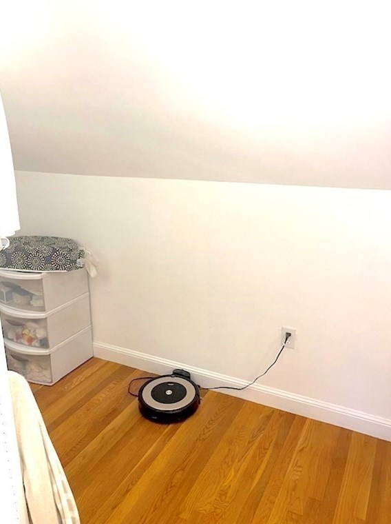 65 Brooks Pl, West Bridgewater MA  02379-1113 exterior