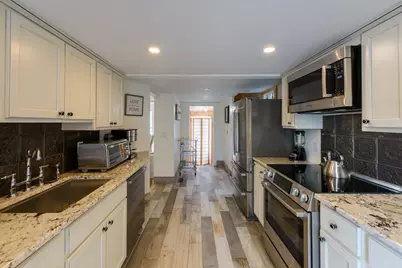 55 Samoset Ave, Oak Bluffs, MA 02557 - Photo 4