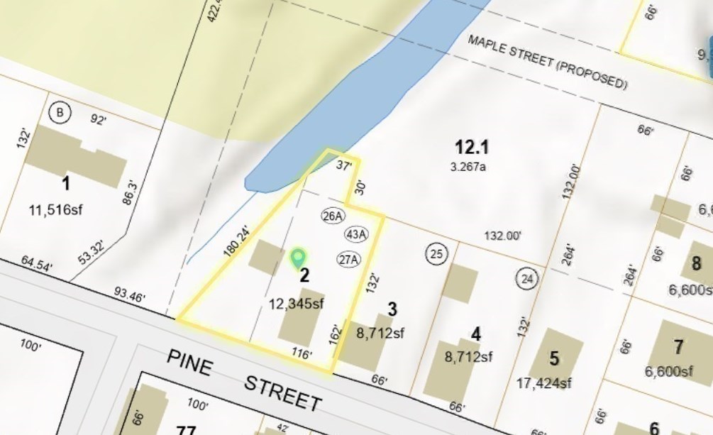 8 Pine St, Dudley MA  01571-3224 exterior