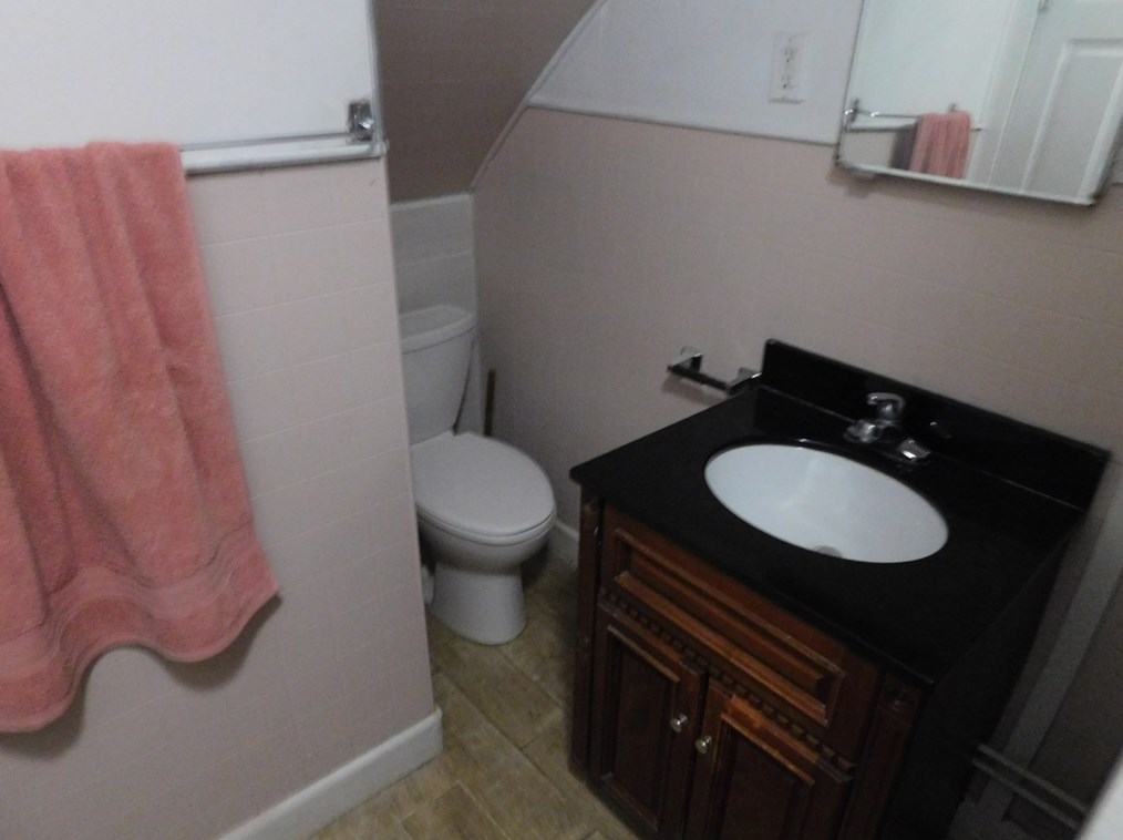 86 Hollingsworth St, Lynn MA  01902-3855 exterior