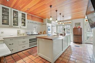 160 W Newton St - Photo 8