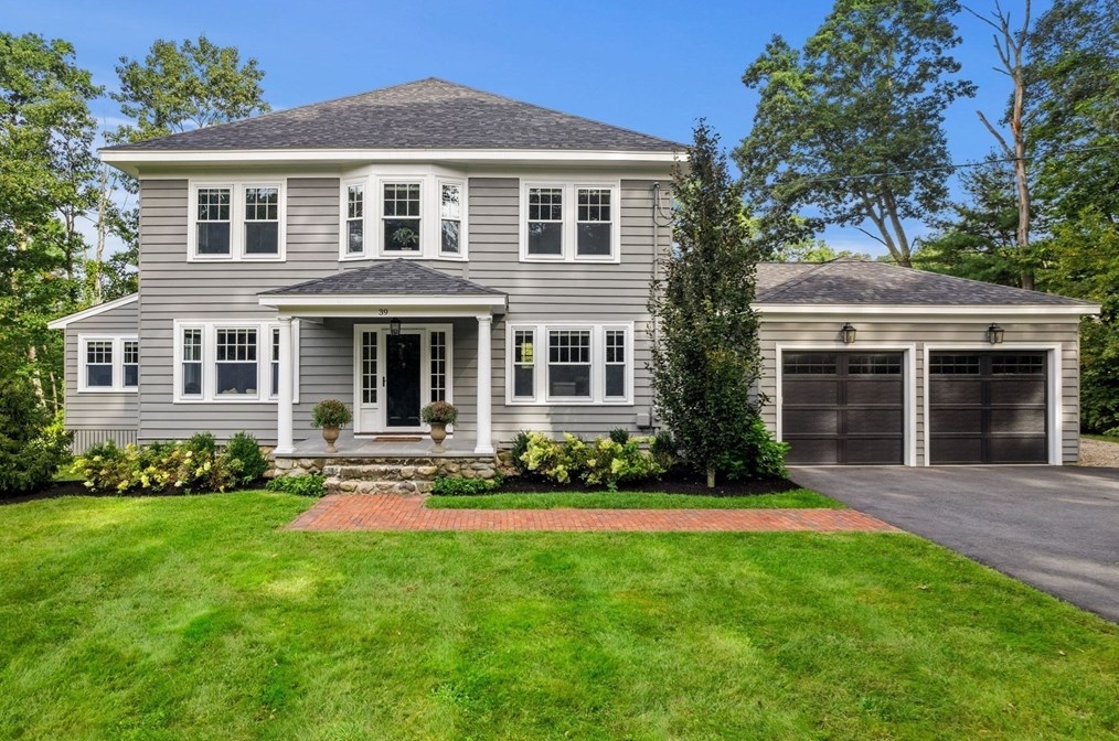 39 Porter Rd, Andover, MA 01810