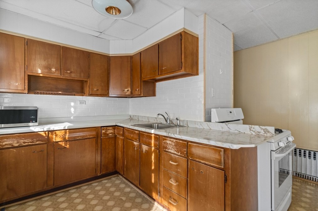 71 Porter St, Malden MA  02148-2846 exterior