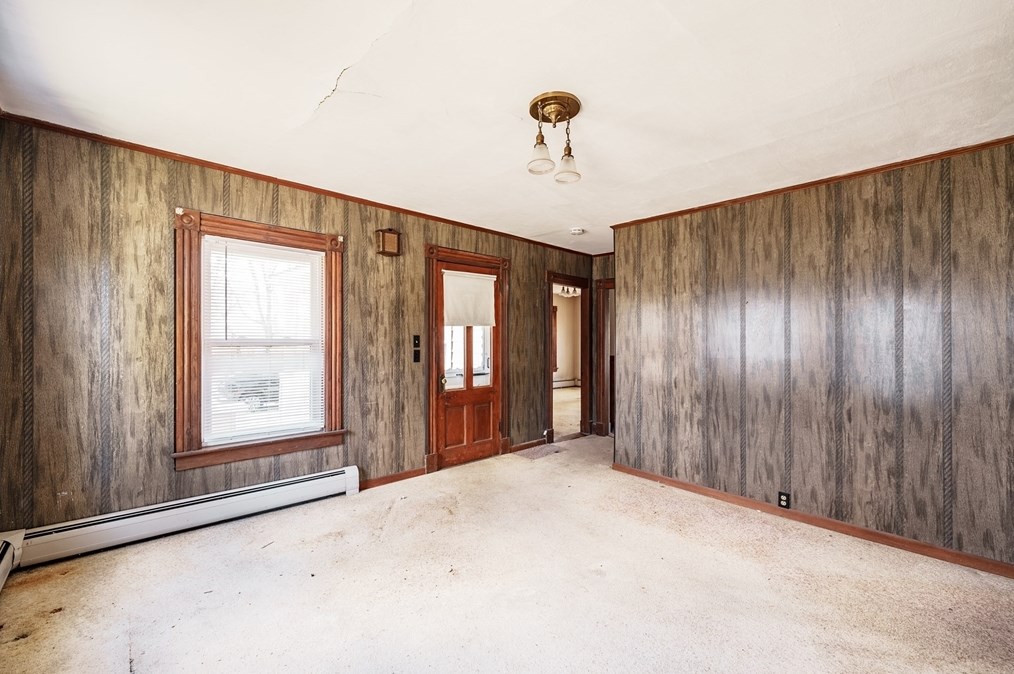 43 Parker Ave, Montgomery MA 01085-1518 exterior