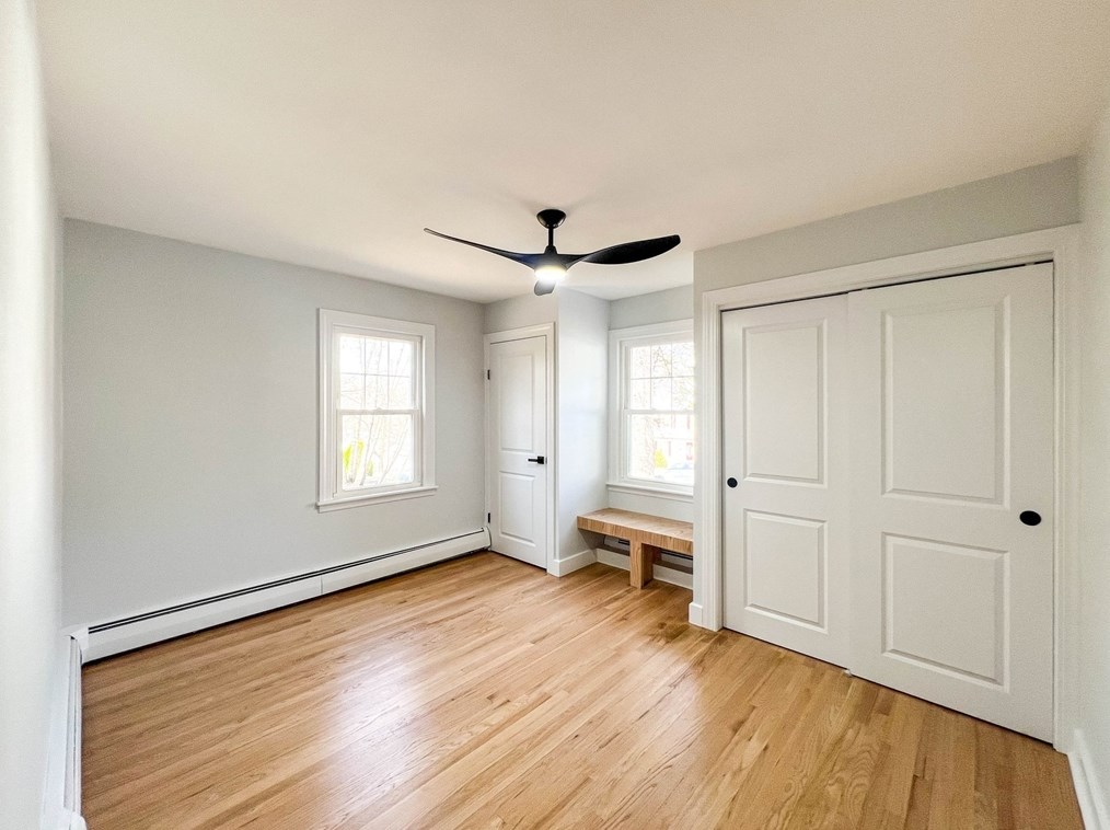 24 Norrback Ave, Worcester MA  01606-1086 exterior