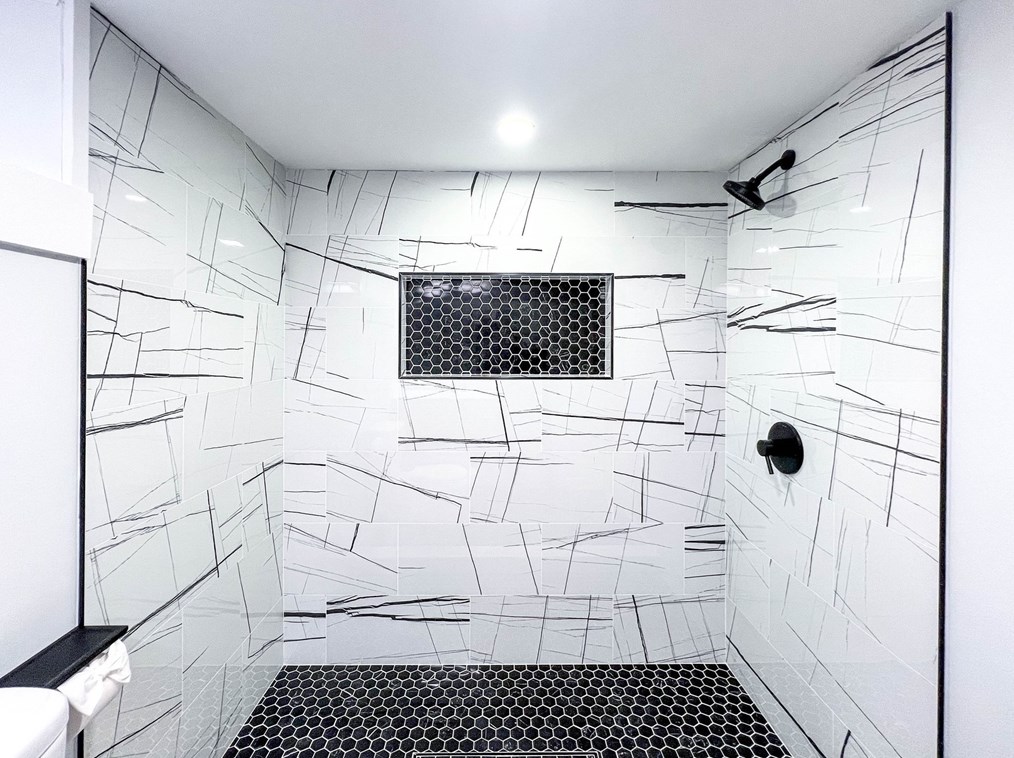 24 Norrback Ave, Worcester MA  01606-1086 exterior