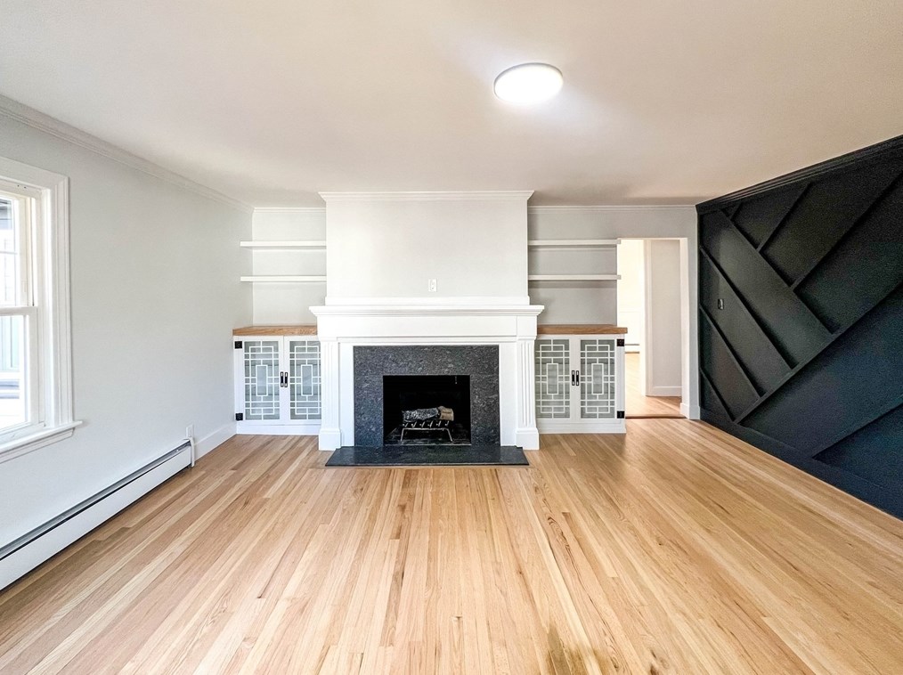 24 Norrback Ave, Worcester MA  01606-1086 exterior