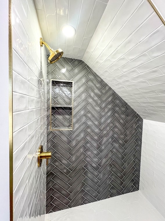 24 Norrback Ave, Worcester MA  01606-1086 exterior