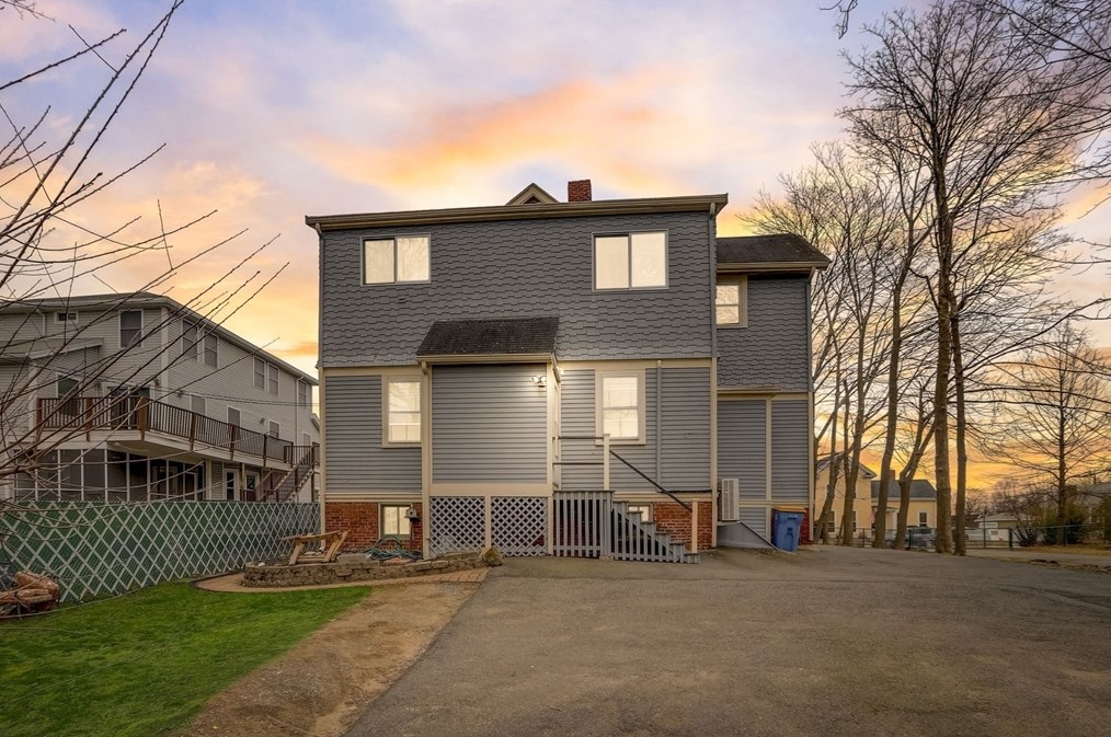 270 Winthrop St, Winthrop MA  02152-3102 exterior