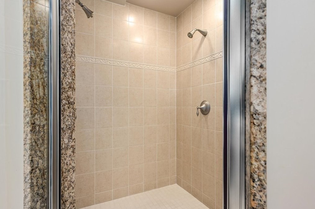 49 Flagg Rd, Southborough MA 01772-1419 exterior