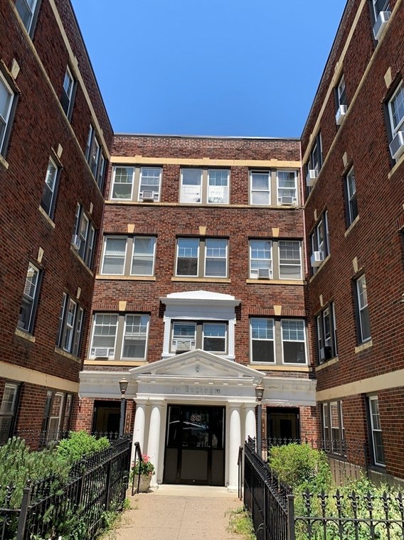 68 Linden St, Everett MA  02149-2148 exterior