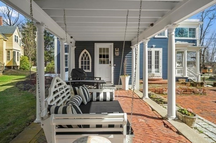 63 Highland St, Holden MA 01520-2526 exterior