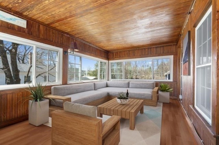 63 Highland St, Holden MA 01520-2526 exterior