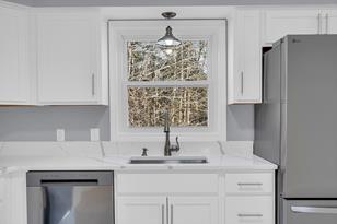 57 W Elm St - Photo 4