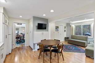 2423 Bay Rd - Photo 22