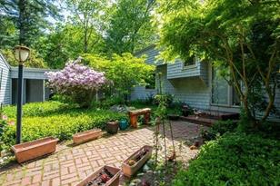 2423 Bay Rd - Photo 4