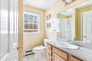 5 Lynn St - Photo 10