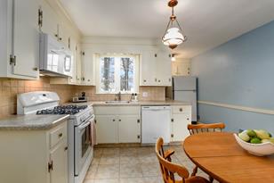 93 Hawthorn Ave - Photo 4