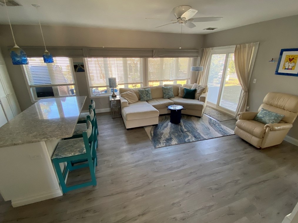 8 Westcliff Dr #8, Plymouth, MA 02360