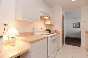 8 Whittier Ln, Easton, MA 02356-1721