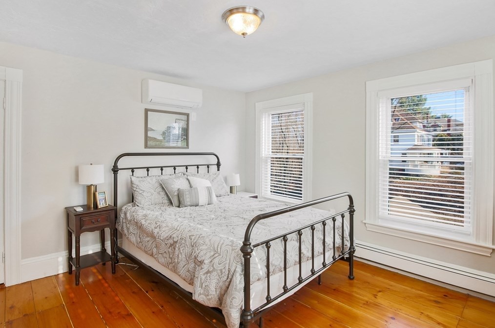 8 Latisquama Rd, Southborough MA 01772-1606 exterior