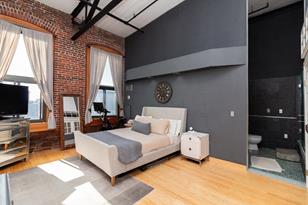 320 W 2nd St - Photo 10