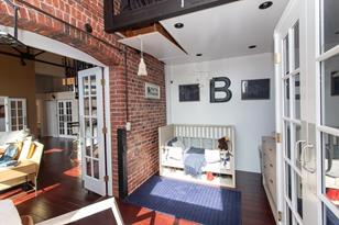 320 W 2nd St - Photo 20