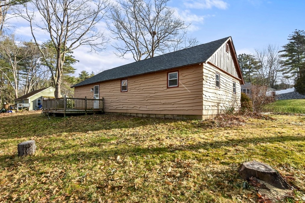 61 Byrd Ave, Royalston MA  01331-1067 exterior