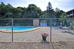 60 Colonial Dr #10, Andover, MA 01810