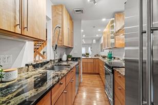 60 Burroughs St - Photo 6